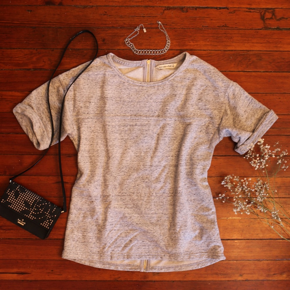 Abercrombie & Fitch Zipper Back Boxy Top